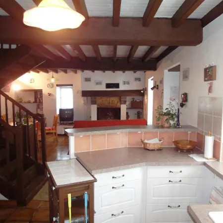 بيت للعطل House Coutarousenia 2 Cheraute